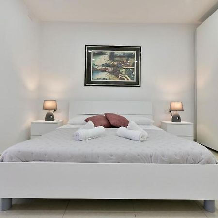 Birżebbuġa Sea View Apartment מראה חיצוני תמונה