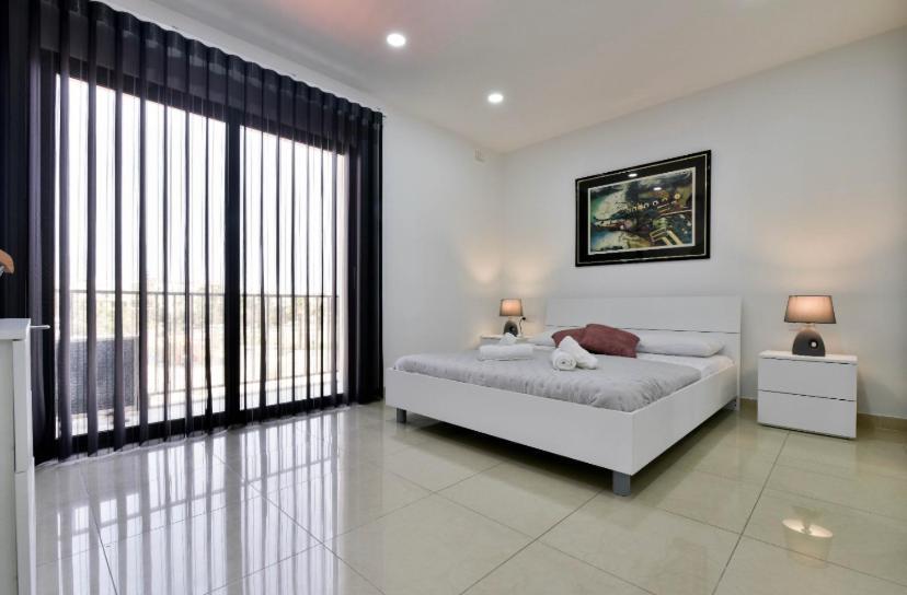 Birżebbuġa Sea View Apartment מראה חיצוני תמונה