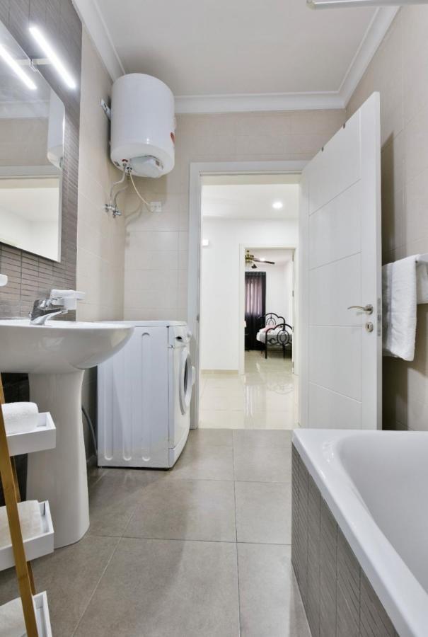 Birżebbuġa Sea View Apartment מראה חיצוני תמונה